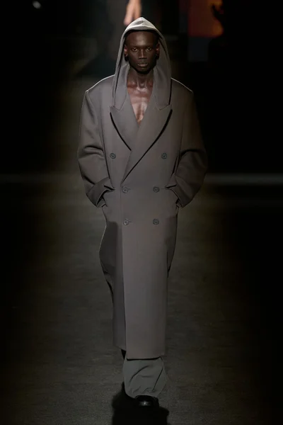 Look 56